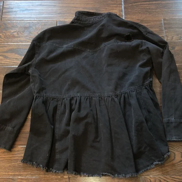 FATE black boho top snap buttons size small - Picture 7 of 7